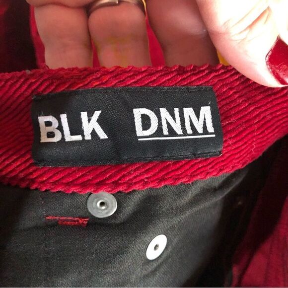 BLK DNM High Rise Corduroy Straight Jeans Pop of Red Size 26 - Picture 10 of 12
